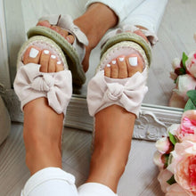 Load image into Gallery viewer, Slippers : Lillian