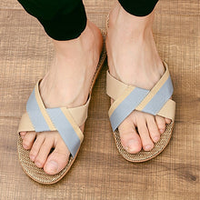 Load image into Gallery viewer, Slippers : Dauwtrappen